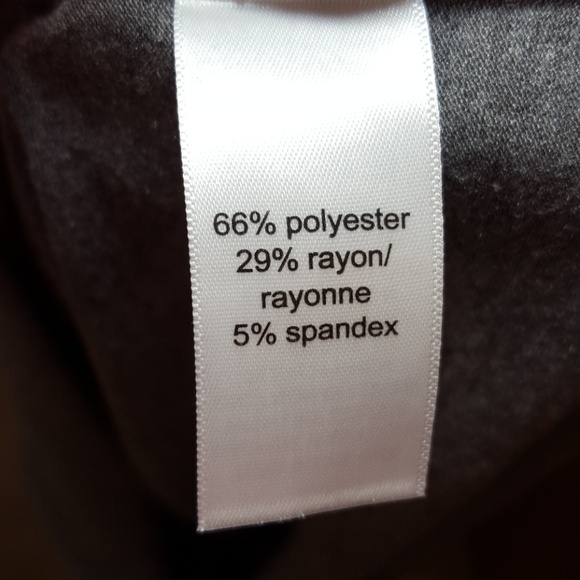 *NWT* MAURICES Super Soft Gray T-Shirt, Size XS - Picture 6 of 6